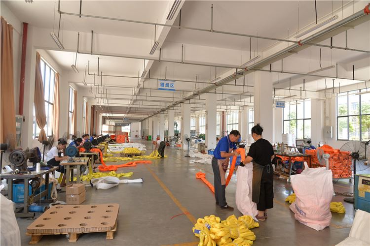 20200430150304b10c5c3bc0174aa38bca8c5a5bf15371