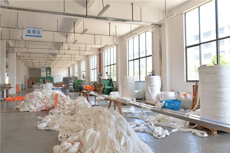 20200430171248085c2e9ab4f248d3b8b2eb610fe66102